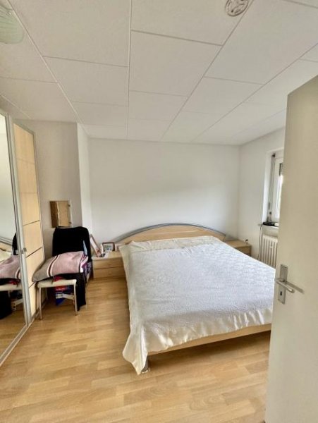 Waldshut-Tiengen Attraktive 3-Zimmer-Wohnung mit Balkon und Stellplatz zu vermieten Wohnung mieten